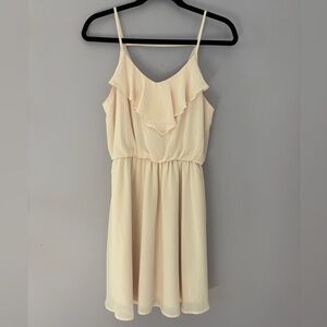 Lush pale pink/cream dress